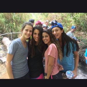 Meet your Posher, Lorael